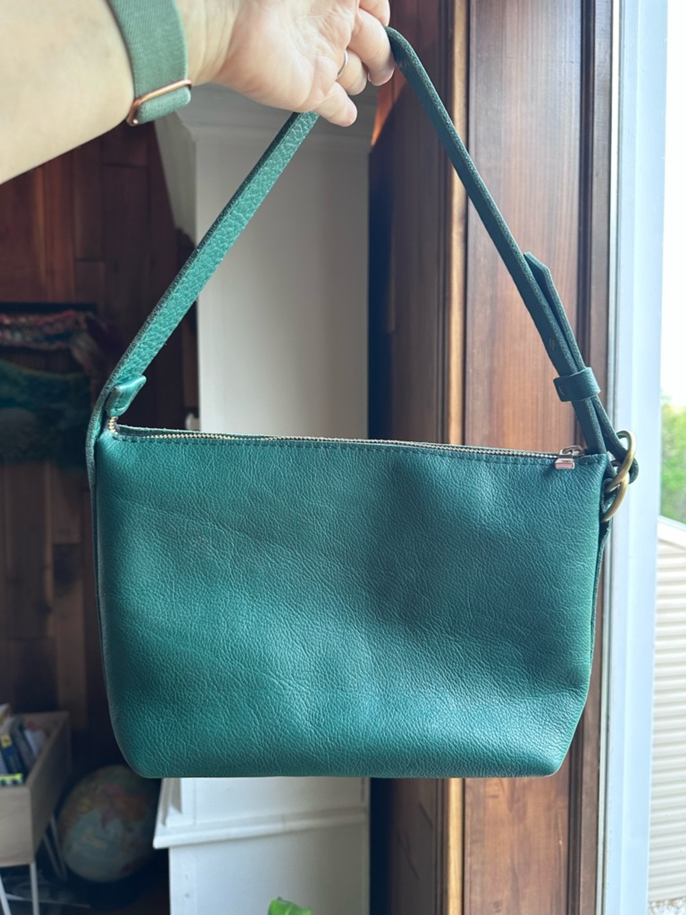 Portland Leather Small Bacalar Slouchy - Picture 2 of 8